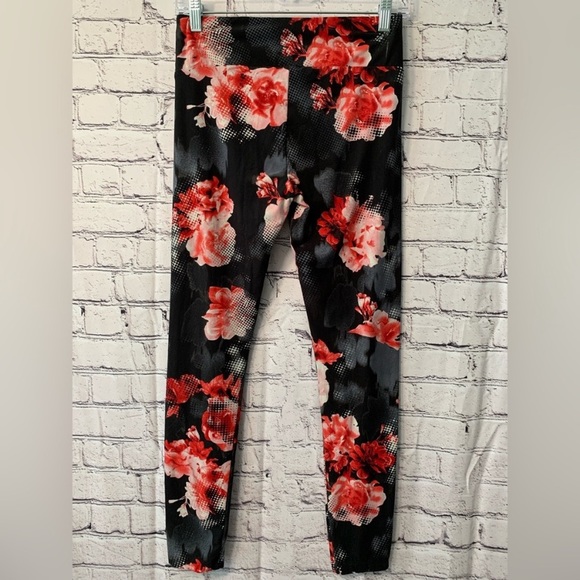 🈹 NOBO Rose Print Leggings - Picture 2 of 12